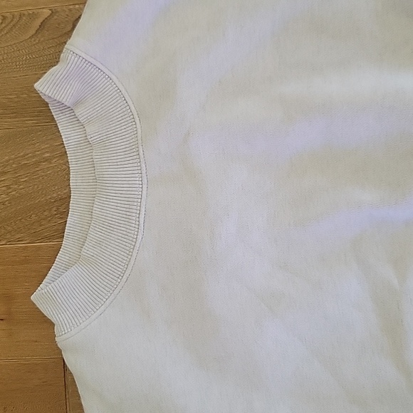 TNA Aritzia Cozy Fleece Long Sleeve Cropped Length Sweatshirt Beige Cream XS - Picture 2 of 11